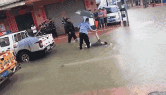 多地暴雨城市设备平安激发关心